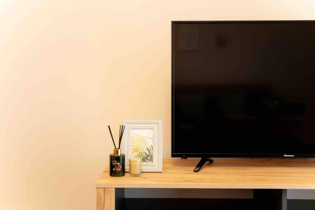 Gg Home - Cozy 1 Bedroom Apartment On Kazbegi Avenue 15 ティビリシ エクステリア 写真