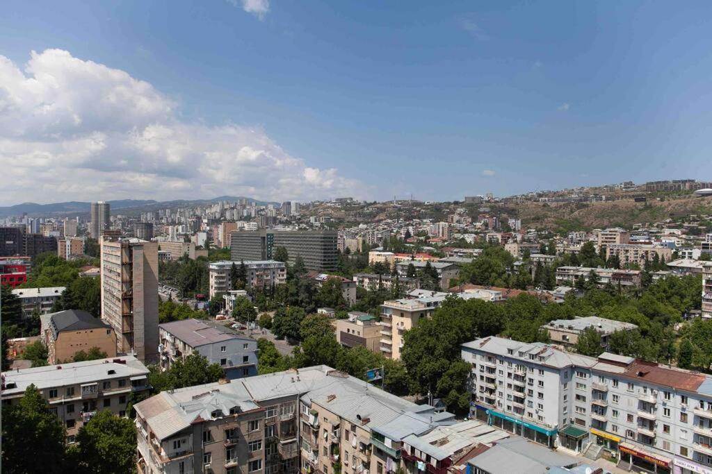 Gg Home - Cozy 1 Bedroom Apartment On Kazbegi Avenue 15 ティビリシ エクステリア 写真
