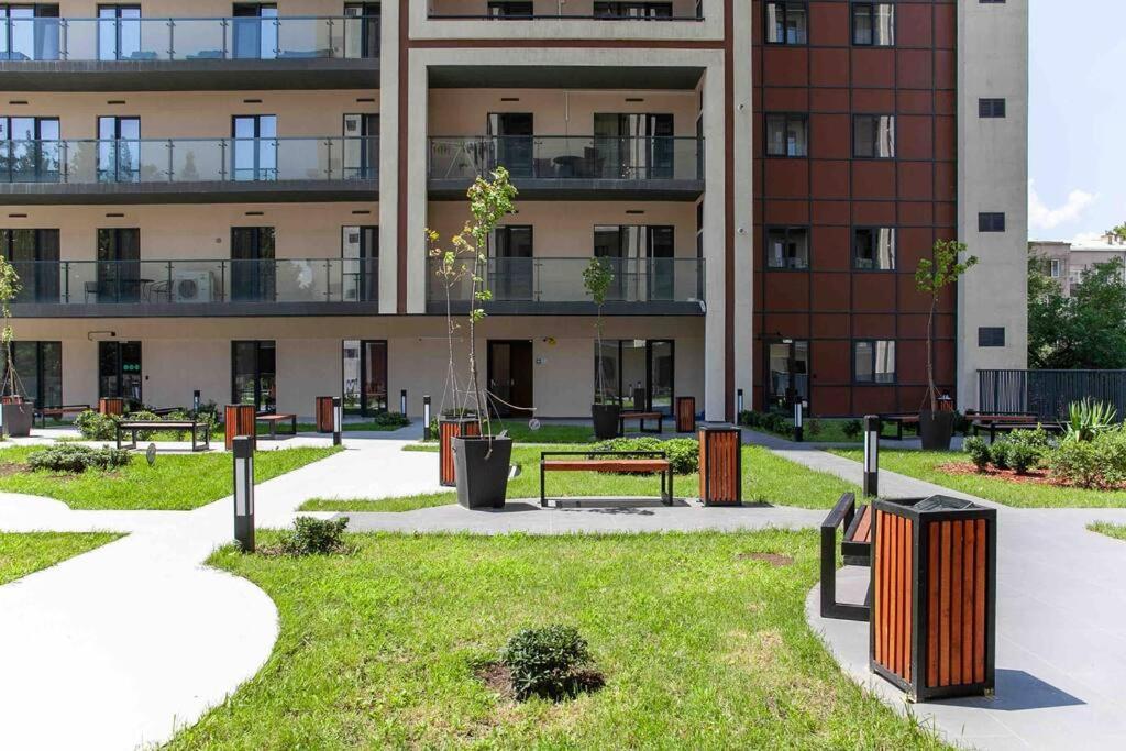 Gg Home - Cozy 1 Bedroom Apartment On Kazbegi Avenue 15 ティビリシ エクステリア 写真