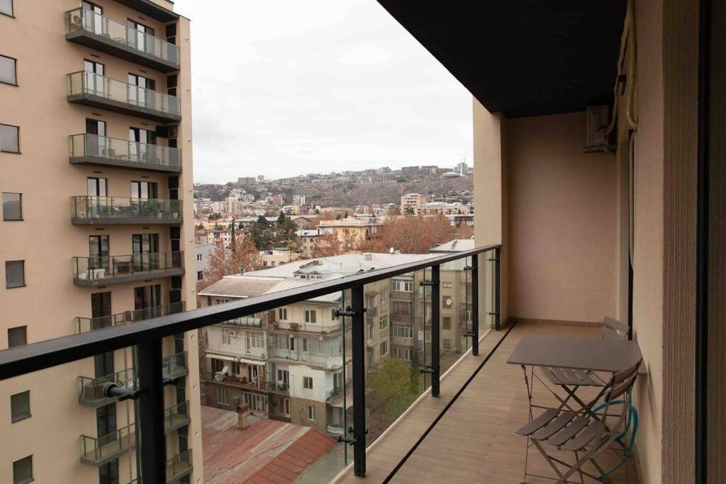 Gg Home - Cozy 1 Bedroom Apartment On Kazbegi Avenue 15 ティビリシ エクステリア 写真