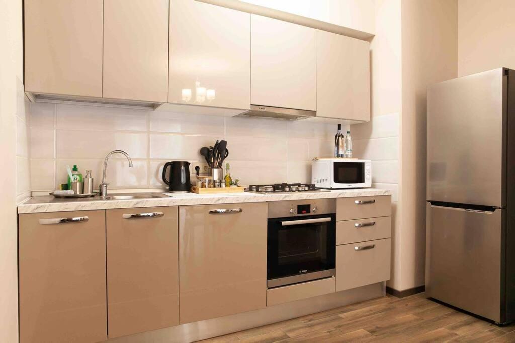 Gg Home - Cozy 1 Bedroom Apartment On Kazbegi Avenue 15 ティビリシ エクステリア 写真