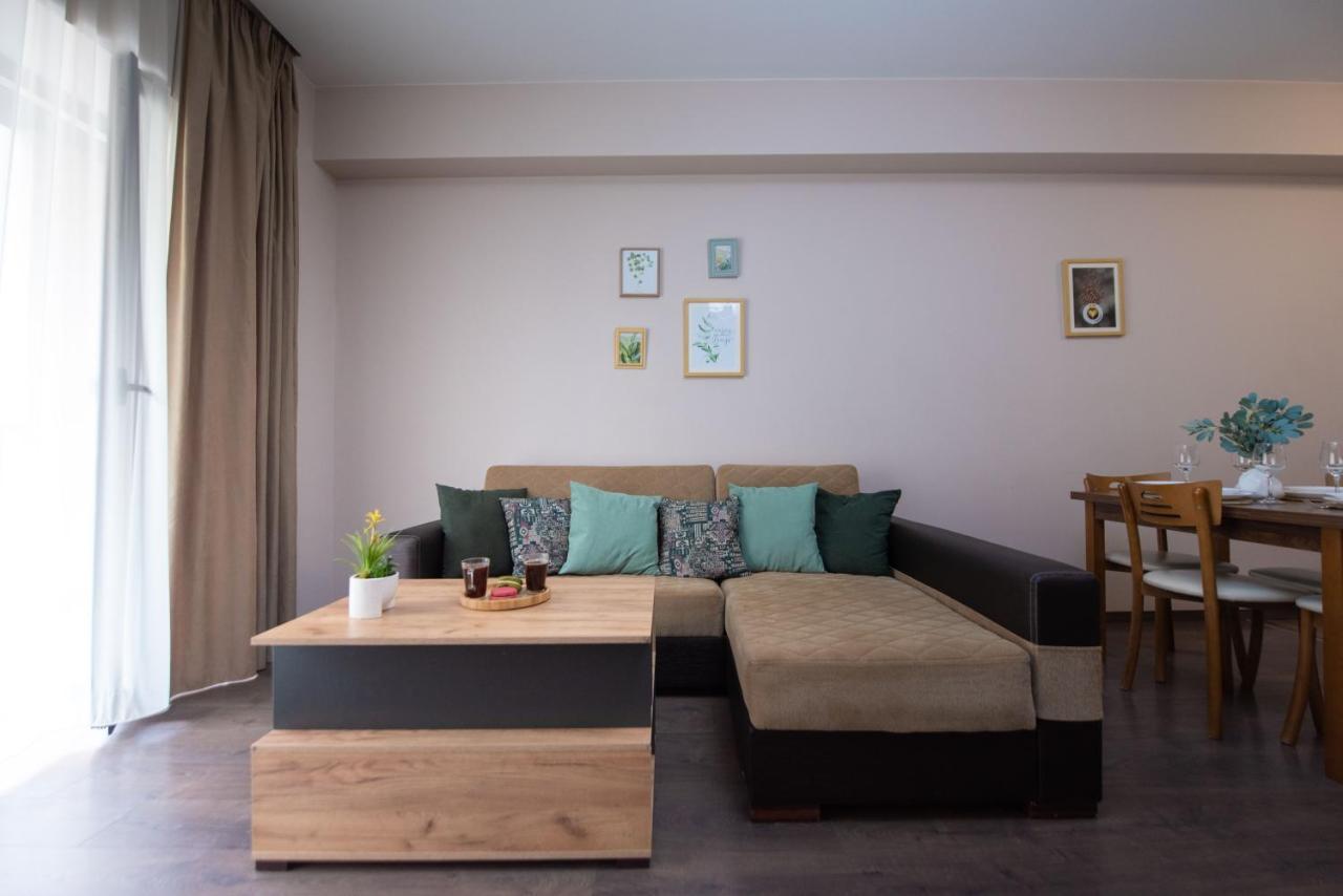Gg Home - Cozy 1 Bedroom Apartment On Kazbegi Avenue 15 ティビリシ エクステリア 写真