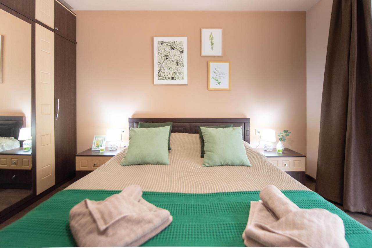 Gg Home - Cozy 1 Bedroom Apartment On Kazbegi Avenue 15 ティビリシ エクステリア 写真