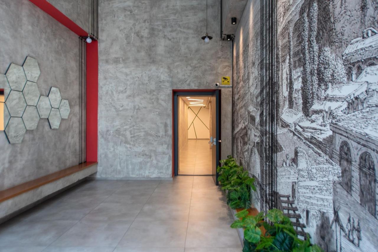Gg Home - Cozy 1 Bedroom Apartment On Kazbegi Avenue 15 ティビリシ エクステリア 写真