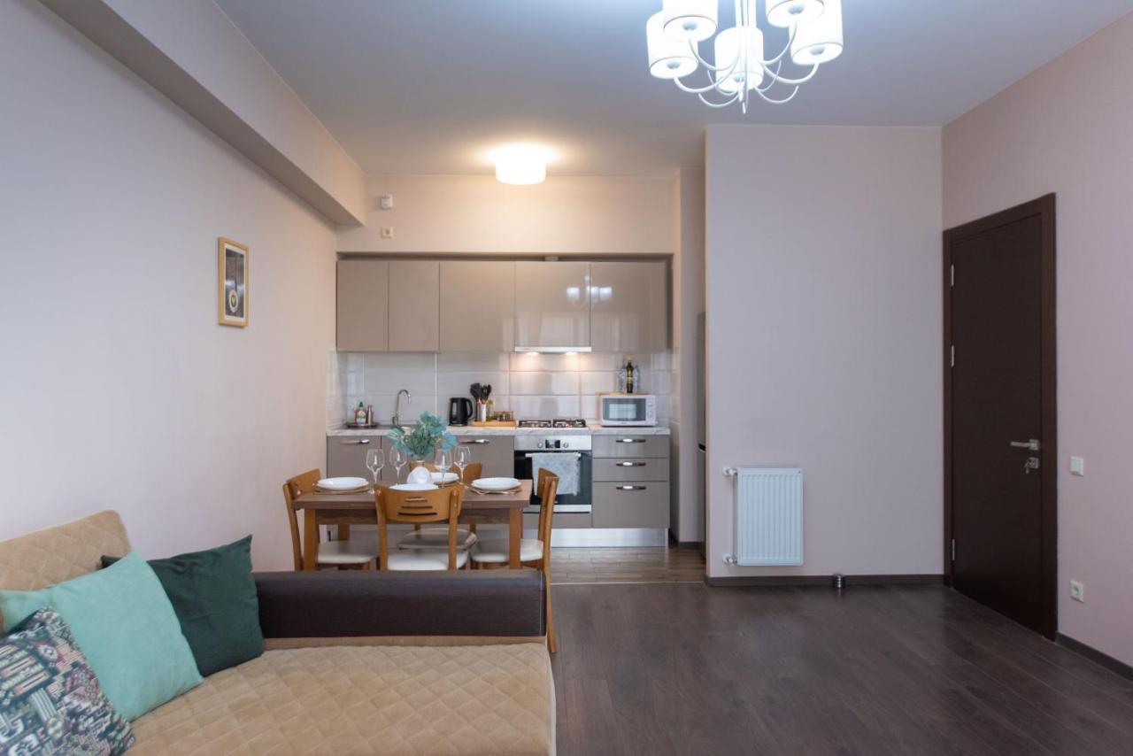 Gg Home - Cozy 1 Bedroom Apartment On Kazbegi Avenue 15 ティビリシ エクステリア 写真